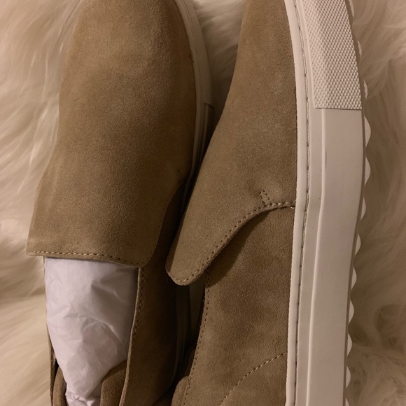 J slides shoes - Picture 4 of 6